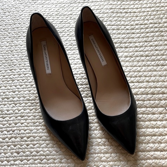 Diane von Furstenberg DVF Leather Pumps size 8 - Picture 4 of 7